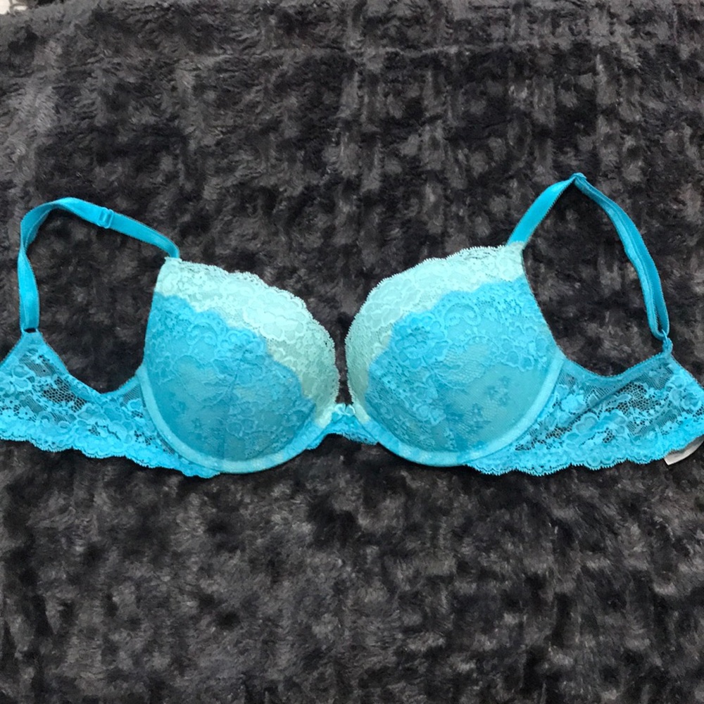 Victoria’s Secret DREAM ANGELS PLUNGE BRA